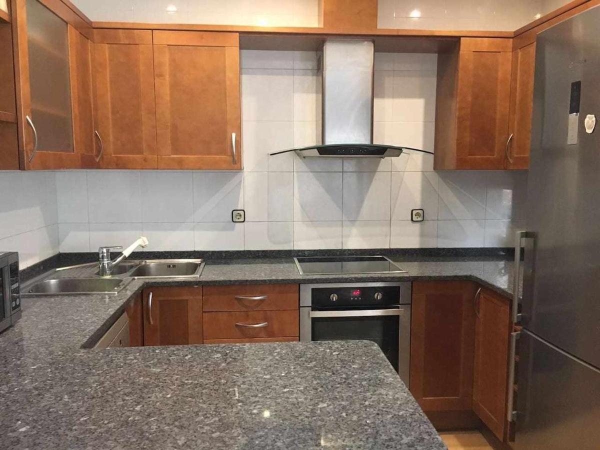 Nice And Quiet Flat In Premia De Mar Hutb Luaran gambar
